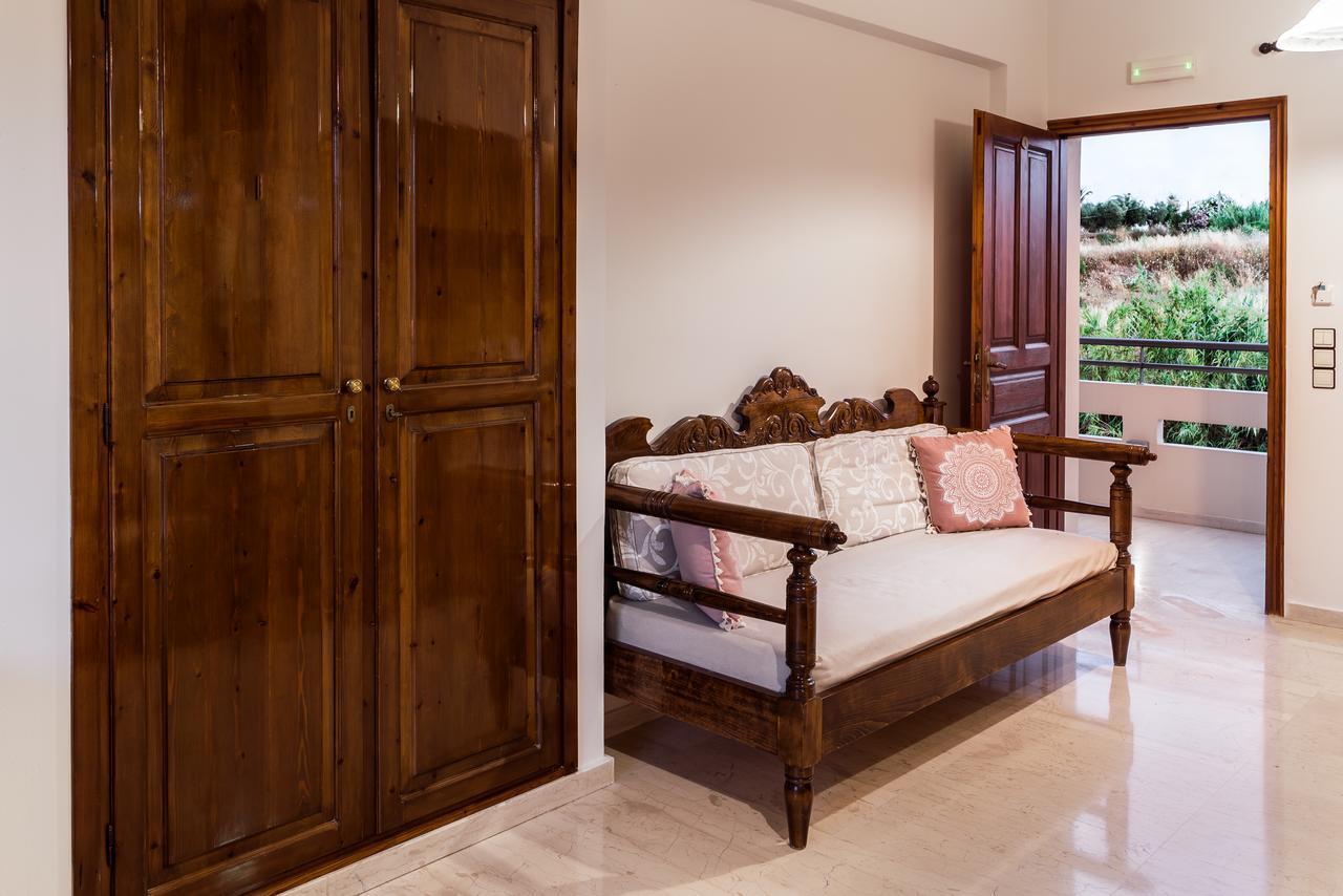 Merabello Apartments Agia Marina 外观 照片